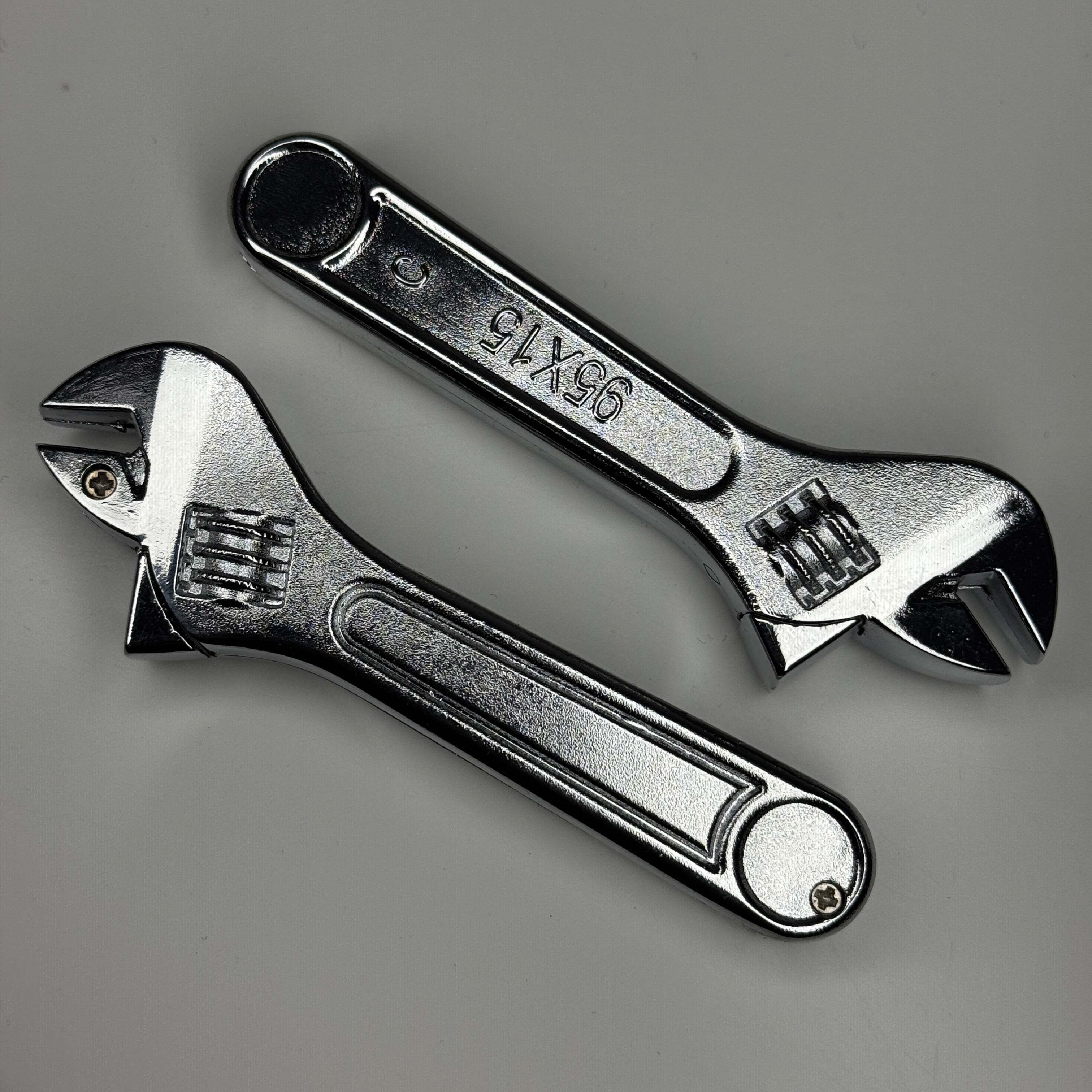 Set 2 brichete Cheie Franceza Silver